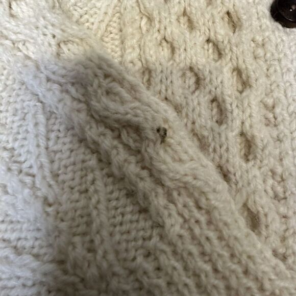 INISH SAIMER HAND KNITTED IN IRELAND VINTAGE 1960-70’s ARAN JUMPER Large - Picture 8 of 10